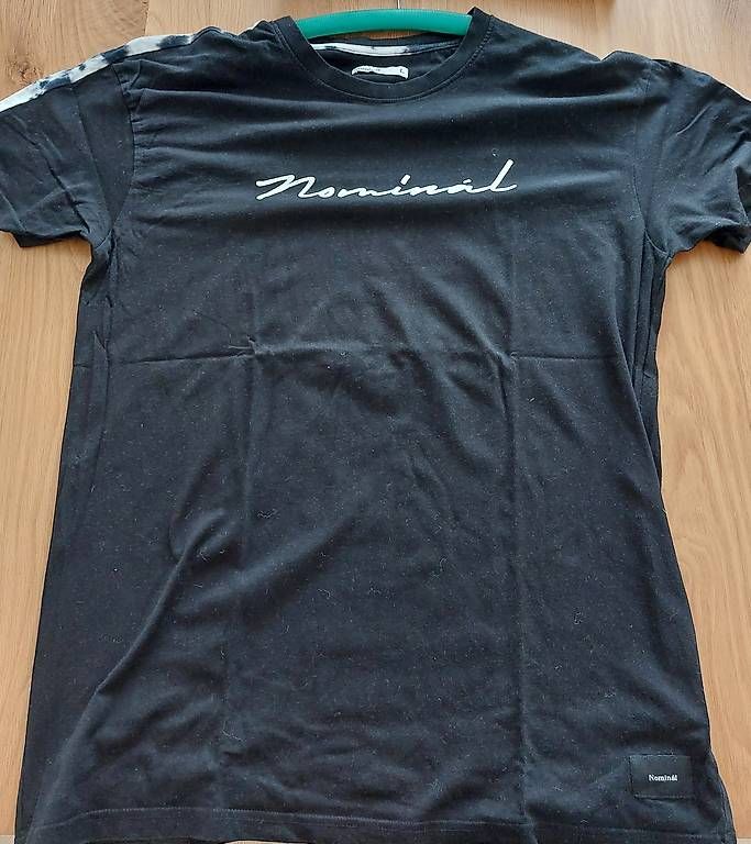 T-shirt: Nominal T shirt  – Usato da Emmenbrücke venduto da lpi_29df