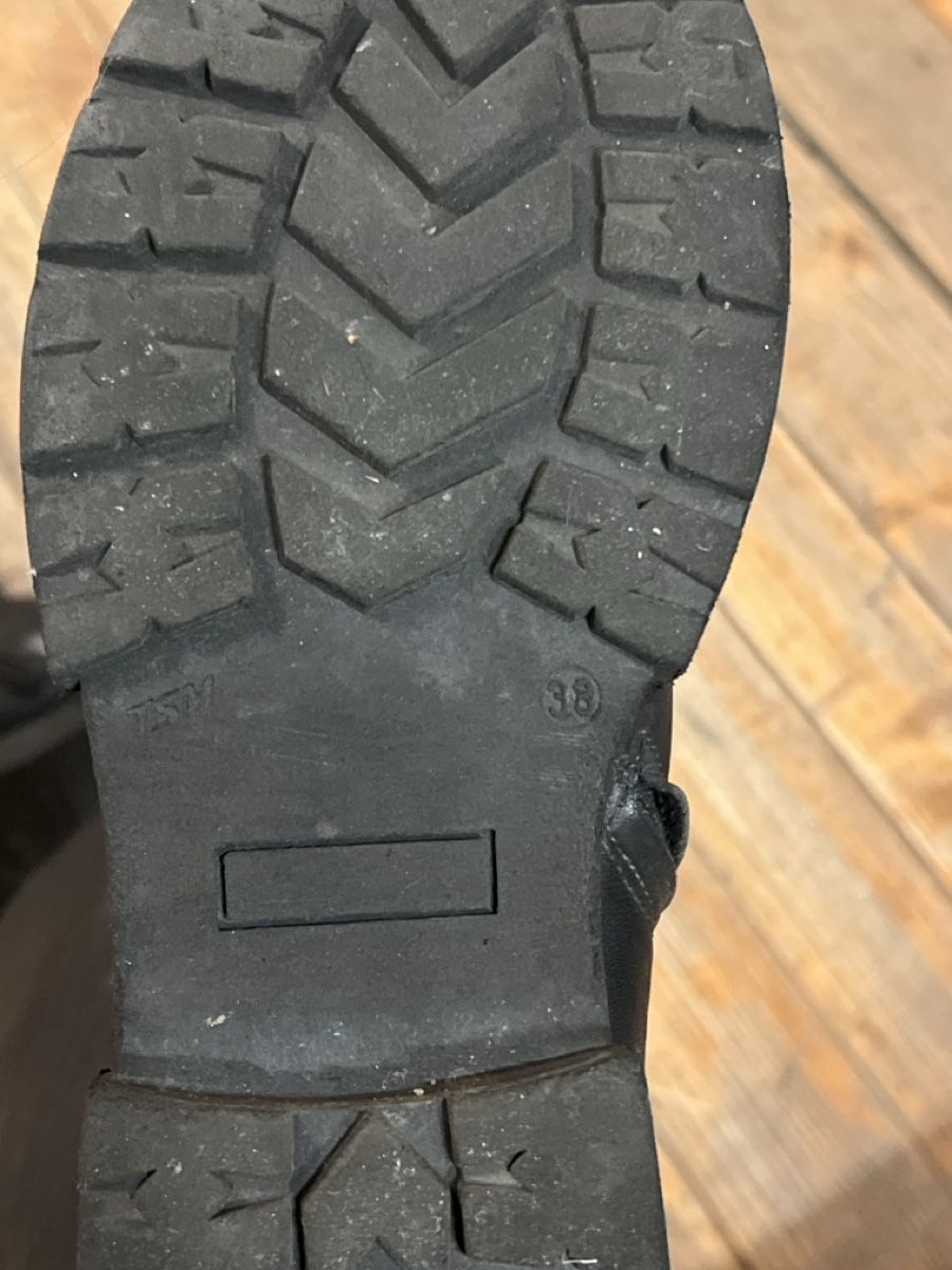 Chaussures femmes: Winter Lederstiefel, Gr. 38 – D'occasion à Zürich par HeliK 2