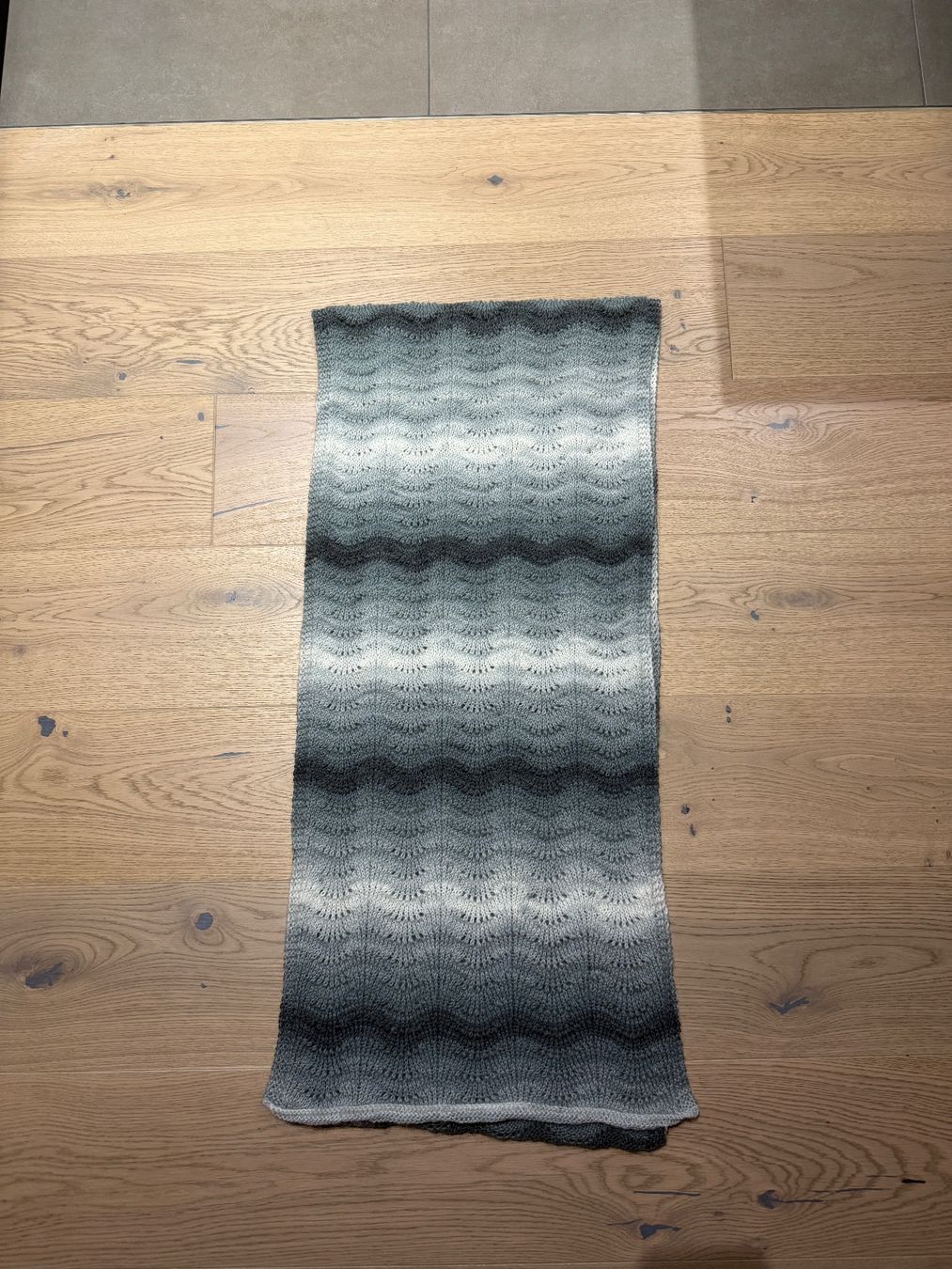 Foulards, Tücher & Schals: Selbstgestricktes Tuch – Neu und originalverpackt aus Bichelsee von straub87 1