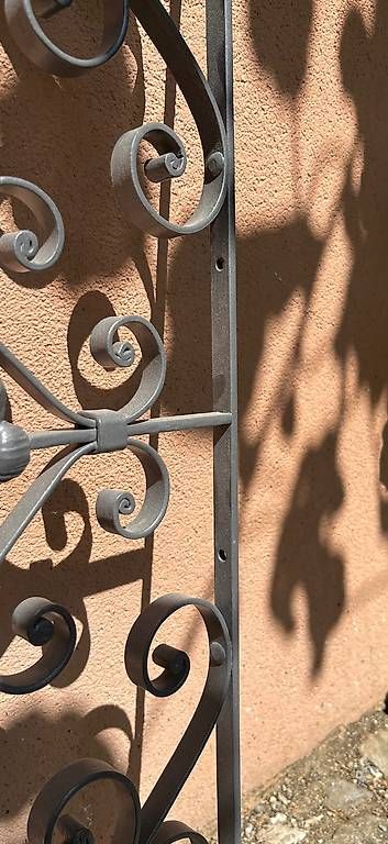 Gitter & Roste: Fenstergitter mit Blumen – Gebraucht aus Niederwil SO von mel_m788 2