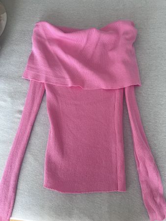 Pinkes Zara Strickoberteil mit Carmen-Ausschnitt, Gr. M