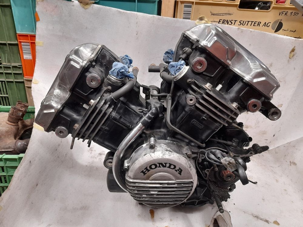 Kit Joints Spy Moteur Pour Honda VF 750 F – Maintenance Facile Et Fiable !