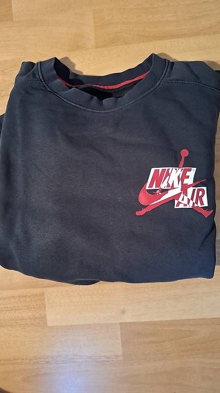 Maglioni & Felpe: Sweat Jordan Nike Air – Usato da Fleurier venduto da die_gg95 2