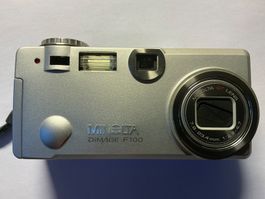 Minolta Dimage F100
