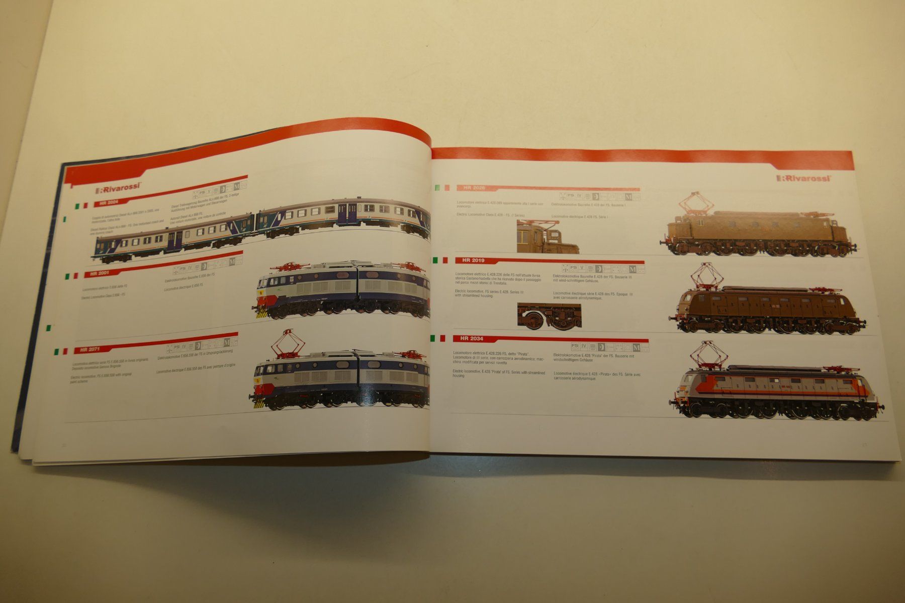 Hornby Modellini di ferrovie: Hornby International: Katalog 2008 – Usato da Niederhasli venduto da Flash32 2