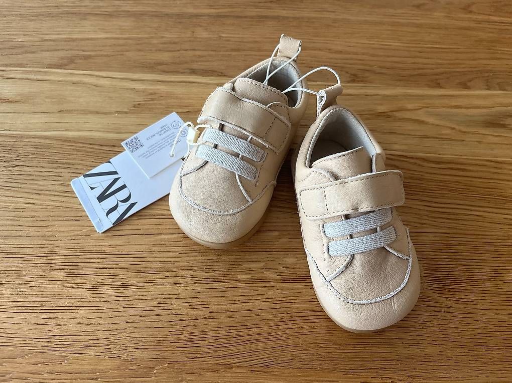 Zara Scarpe per ragazzi: Zara Kinder LEDER-SNEAKER Größe - 20 – Usato da Thalwil venduto da mjg_s9gg 1