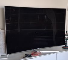 Samsung 65" Curved 4K Smart TV