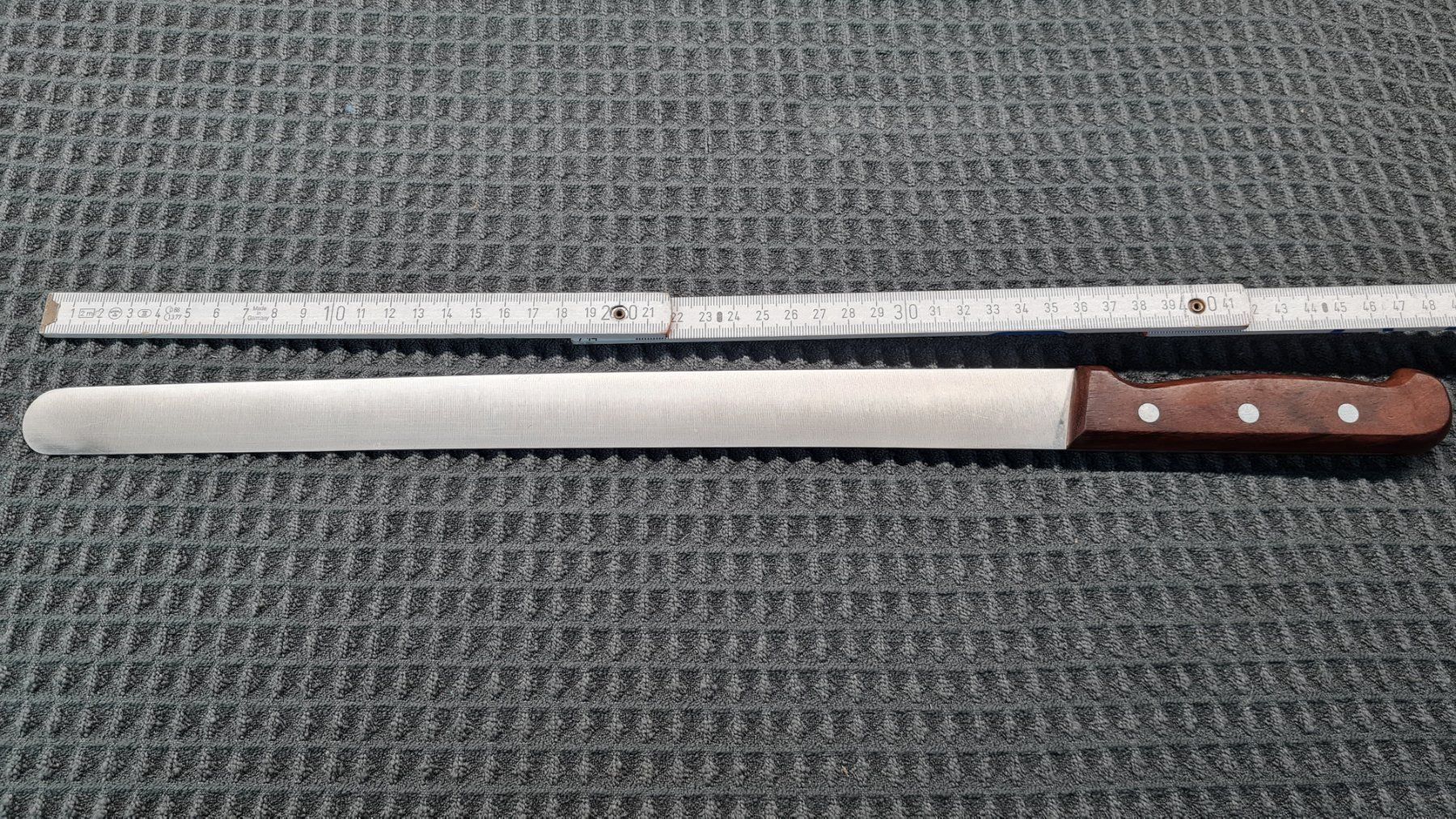 Victorinox Coltelli da cucina: Victorinox Küchenmesser 35.5cm Klinge – Usato da Wangen SZ venduto da mollosser 4