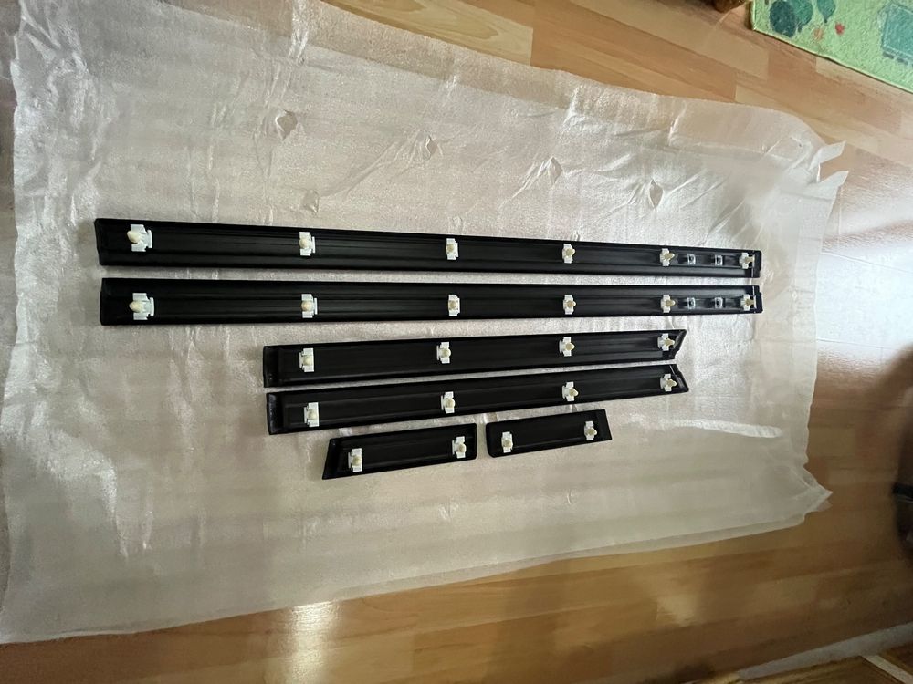 JOM Seitenleisten Für BMW 3er E36 - Schwarz 6-teilig, Türschutz