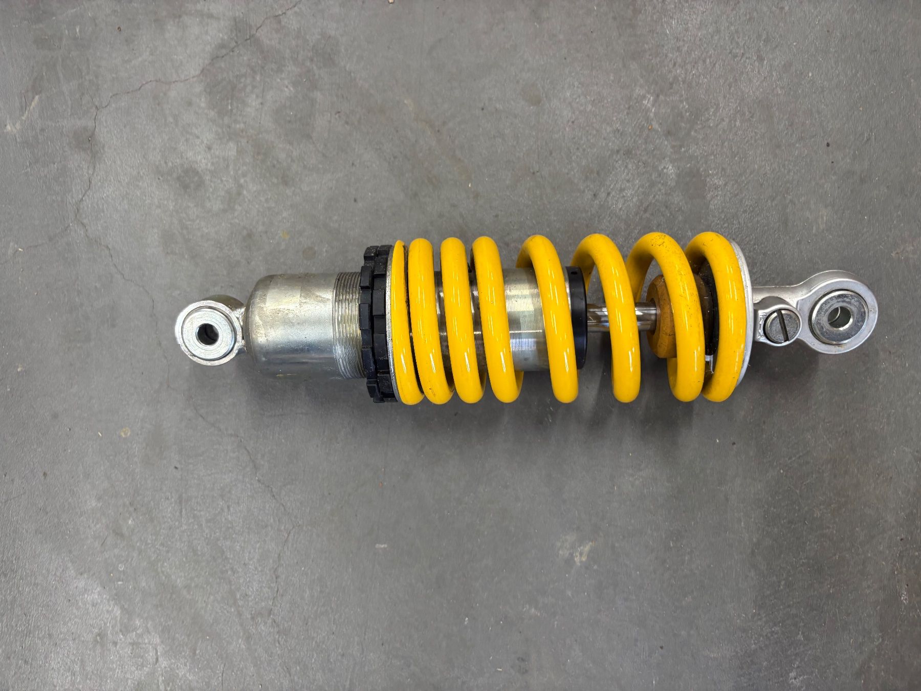 Il mondo degli animali: Federbein Ducati Monster 796 ABS – Usato da Neftenbach venduto da Vespa796 2