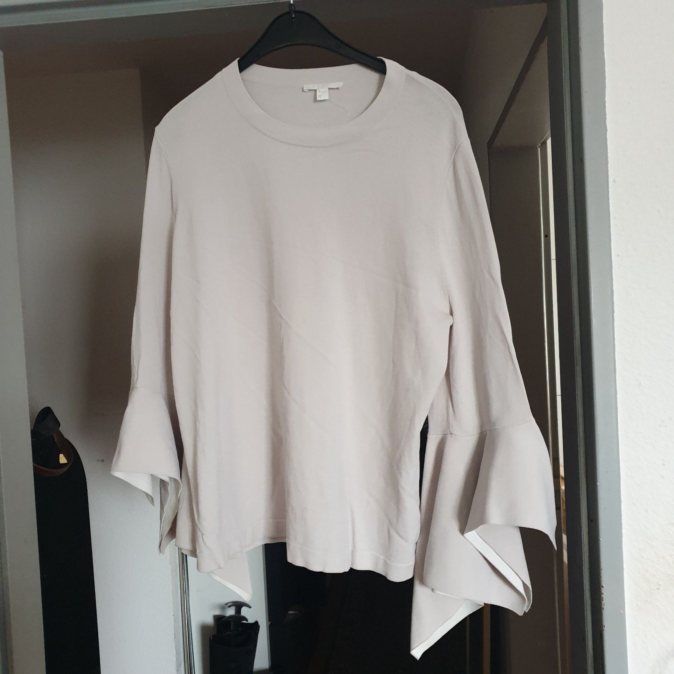 Cos Pulls & Sweat-shirts: COS raffinierter Pullover Gr. L – Neuf (Voir description) à Frenkendorf par Chrigeli01
