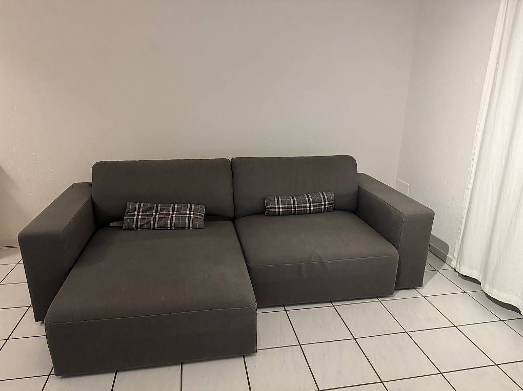 Divani: Zweisitzer-Sofa – Usato da Zeiningen venduto da xan_6zb5 2