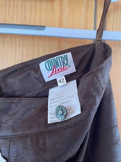 Gonne: Trachtenjupe – Usato da Widnau venduto da Tigi03 1