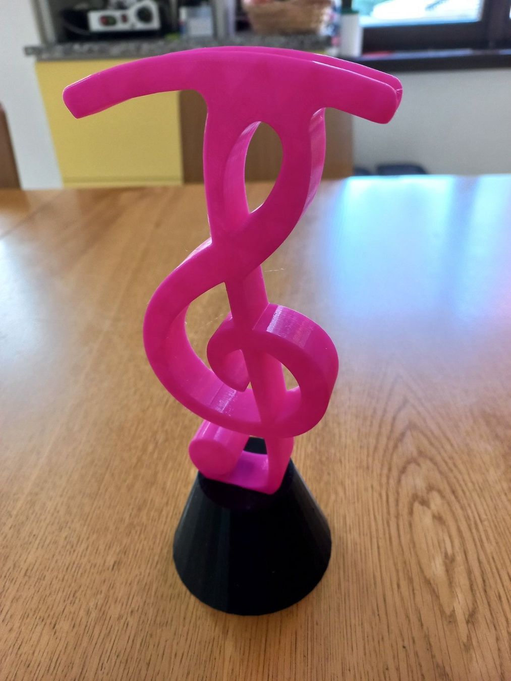 Treppiedi & Teste: Kopfhörer Ständer /Kopfhörer Halterung - Pink – Nuovo (secondo la descrizione) da Giornico venduto da ale_lc8k 2