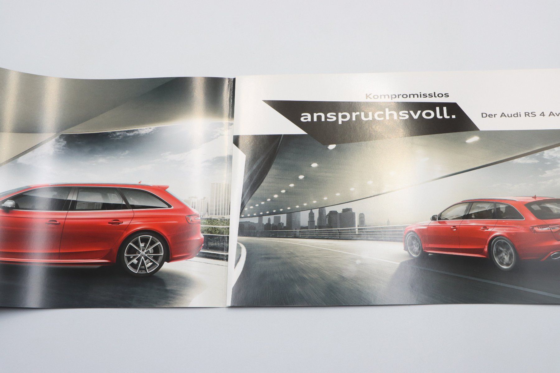Audi Dokumente: Audi RS4 Avant B8 2012 Prospekt – Gebraucht aus Bühl b.Aarberg von Collectorpassions 2