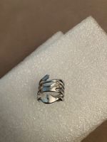 Edelstahl Ring silberfarben unregelmässige Linien, neu