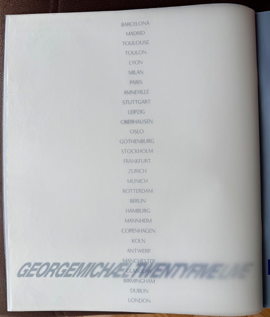 Libri: George Michael 25 Live Tour Programm 2006 blaues Cover TOP – Usato da Aarau venduto da Grogu66 8