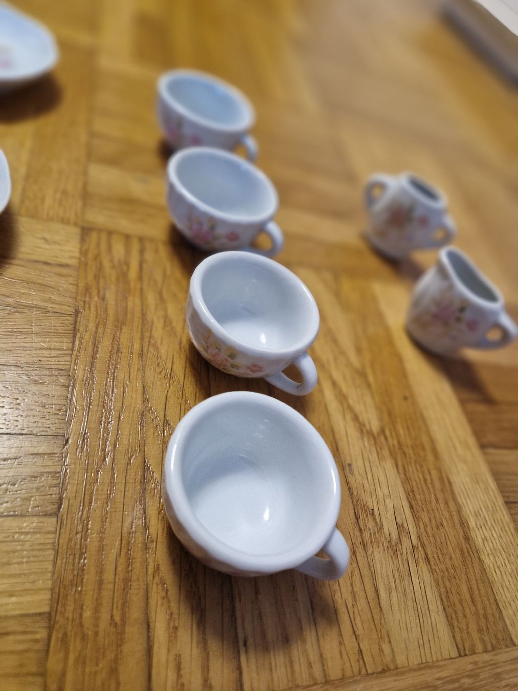 Spielzeuge: Puppengeschirr,  mit Blumenmuster, Vintage – Neu (gemäss Beschreibung) aus Etzwilen von mue_mm76 2