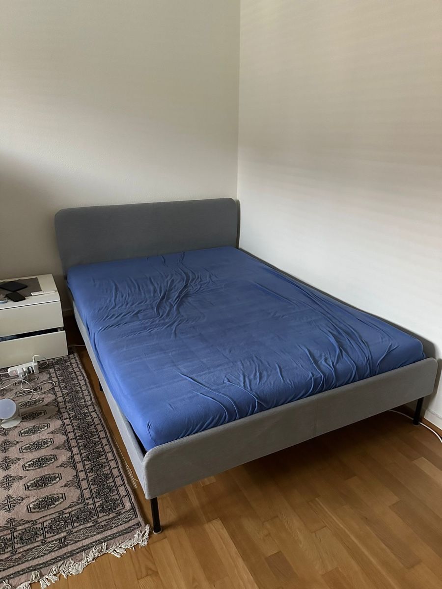 Letti: Bett & Matratze: 140x200cm – Usato da Basel venduto da nat_67rp 2