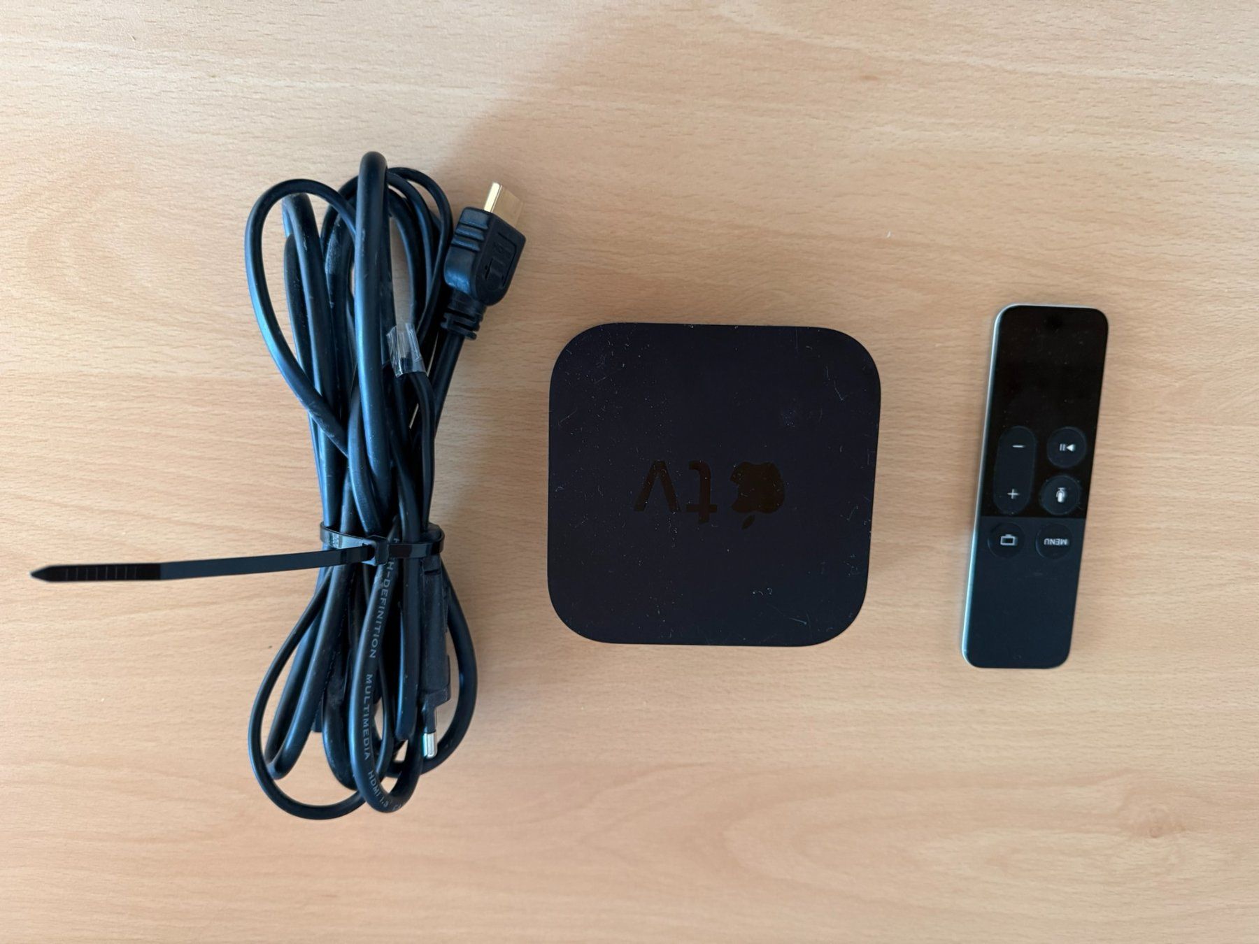 Apple Lecteur multimedia & Streamer: Apple TV 64GB HD – D'occasion à Langnau b. Reiden par Superjosi66 2