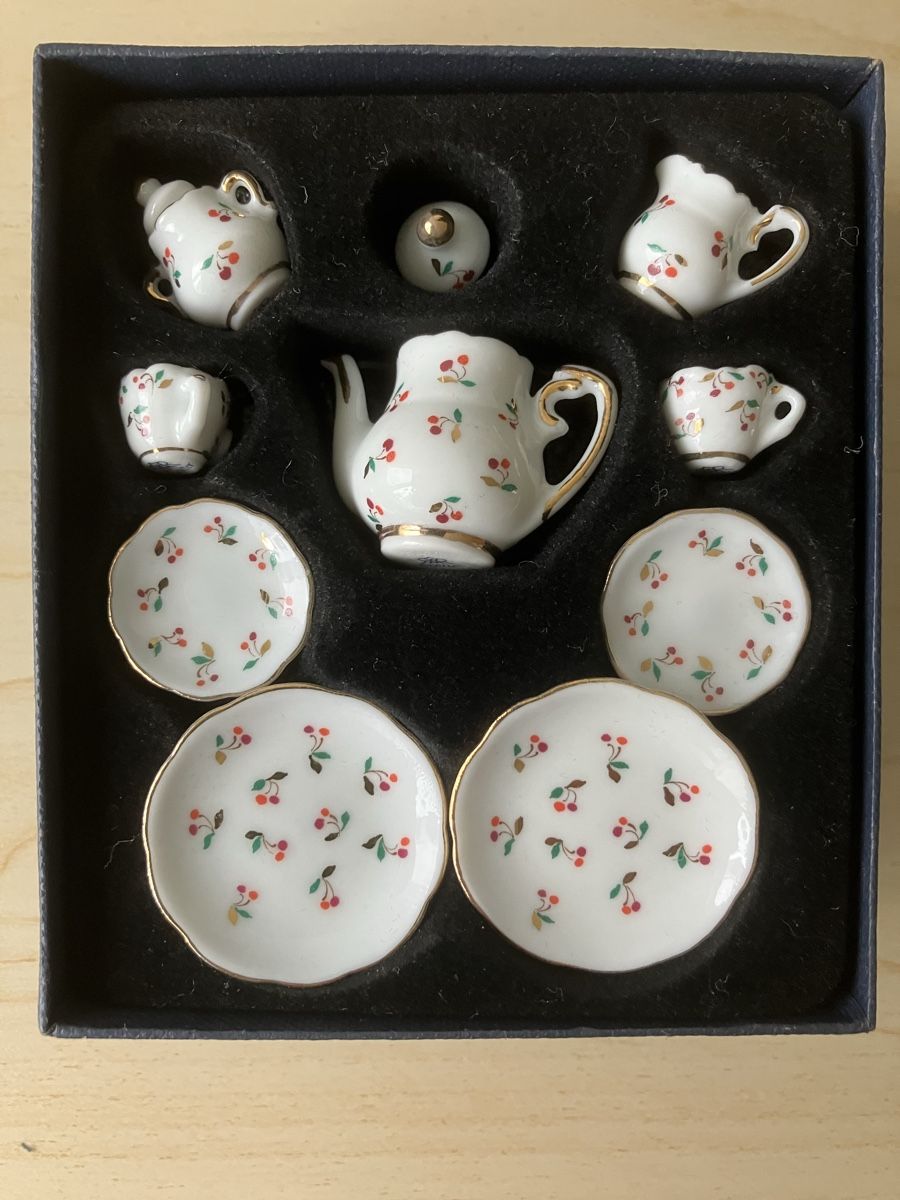 Set di piatti: Mini Porzellan Reutter – Nuovo e nell'imballaggio originale da Küssnacht am Rigi venduto da mon_t885 1