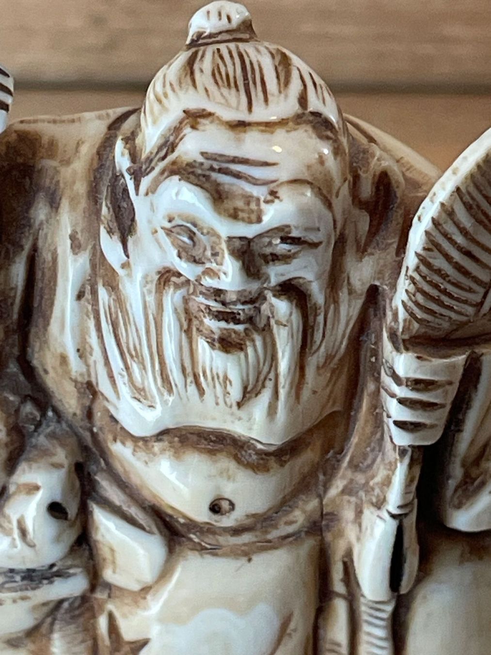 Figuren: Netsuke, Mönch mit Tempelhund – Gebraucht aus Embrach von Gauvain1 5