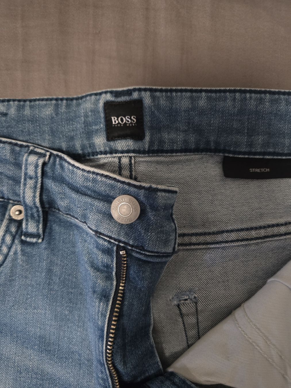Jeans: Jean Homme BOSS Taille 31/34  – Usato da Mont-sur-Lausanne venduto da Didinho 2