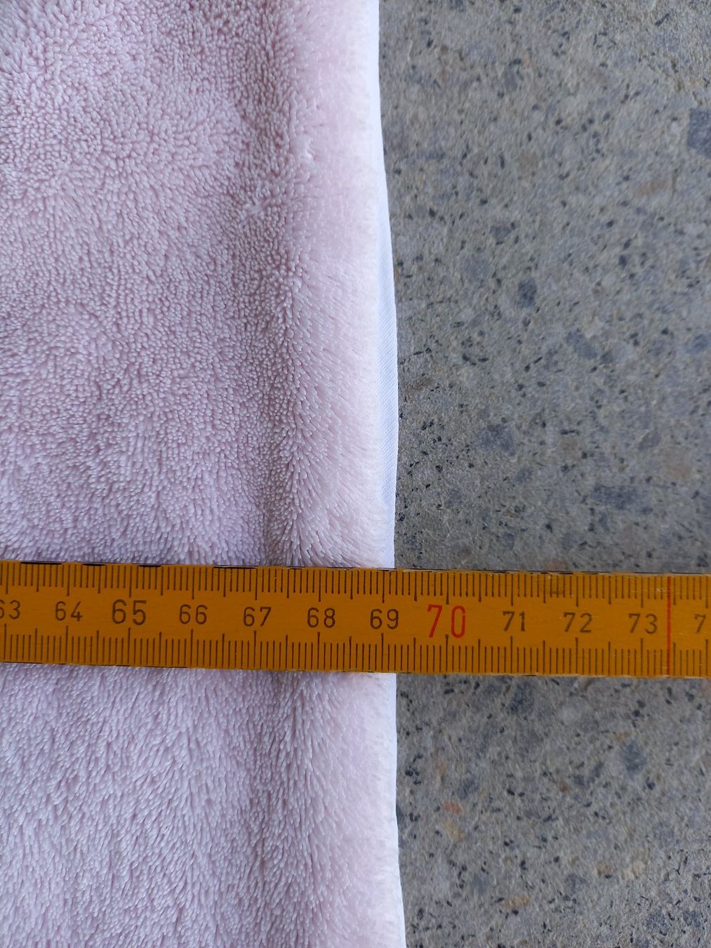 Decken: weiche Kuscheldecke beige / rosa ca. 69x106 cm – Gebraucht aus Unterengstringen von saraman 4