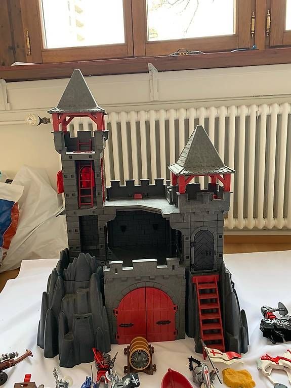 Giocattoli: PLAYMOBIL Ritterburg – Usato da Birsfelden venduto da jos_rc6t 1