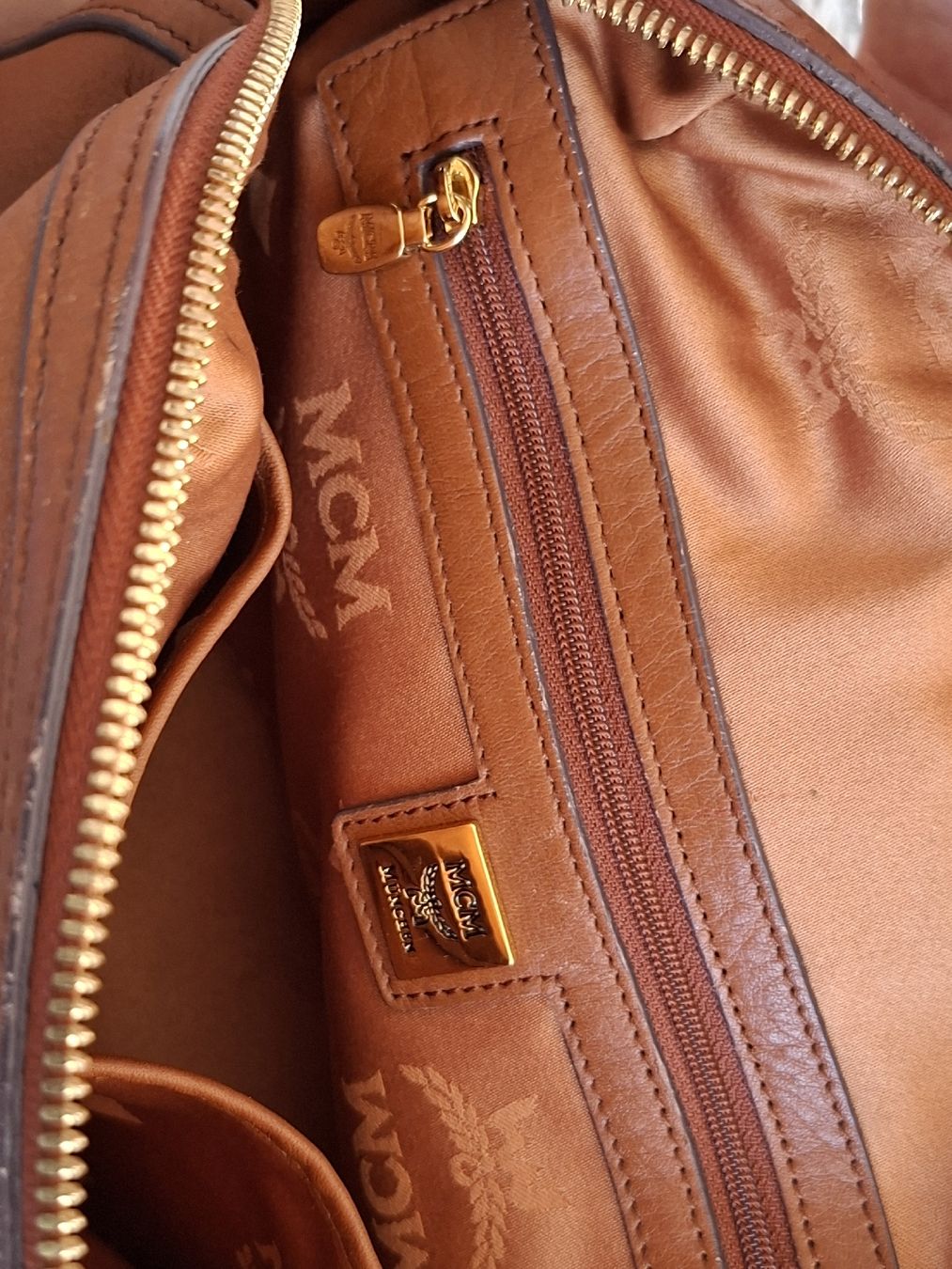 Mcm Borse da donna: Sac à main MCM cuir marron – Usato da Renens VD venduto da ser_j2fn 6