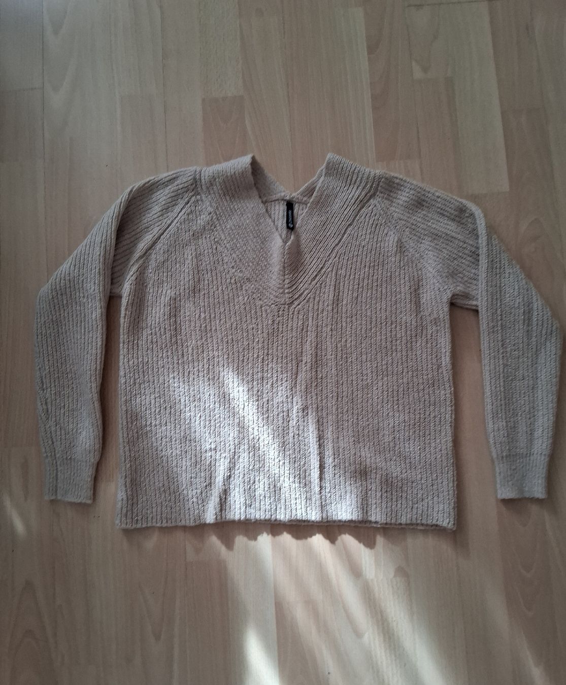 Pullover & Sweatshirts: Chicorée Pulli Gr S – Gebraucht aus Chur von vicky7 5