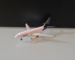 Herpa Royal Aviation 1:500