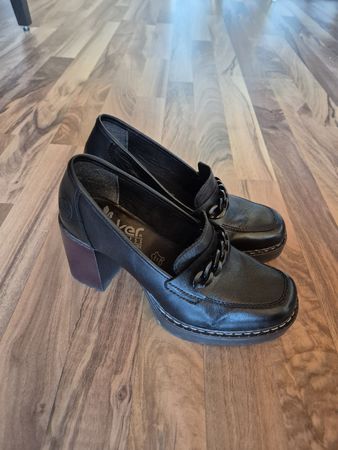 Leder Pumps von Rieker Gr. 39