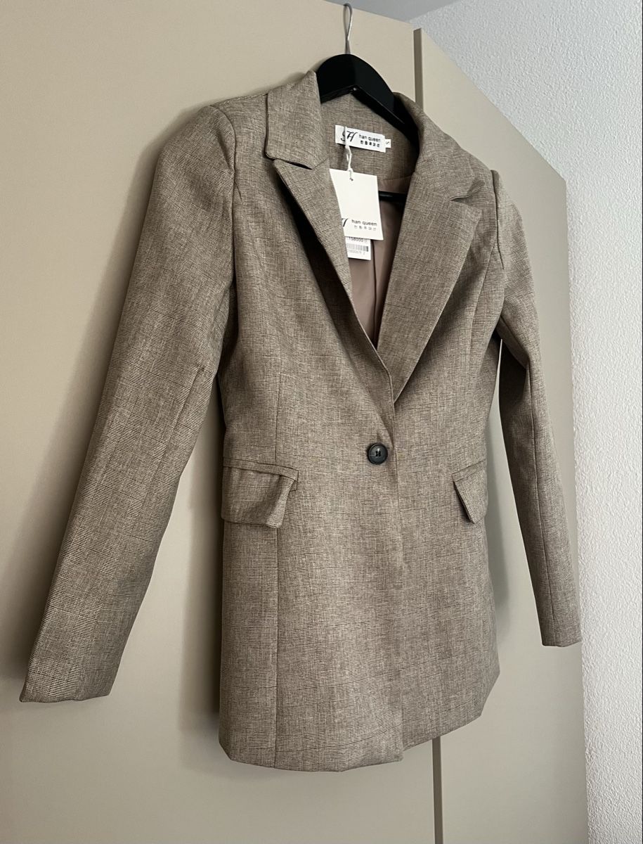 Completi & Tailleur: Damen Anzug beige Grösse S neu – Nuovo (secondo la descrizione) da Zürich venduto da dan_8cvc 2