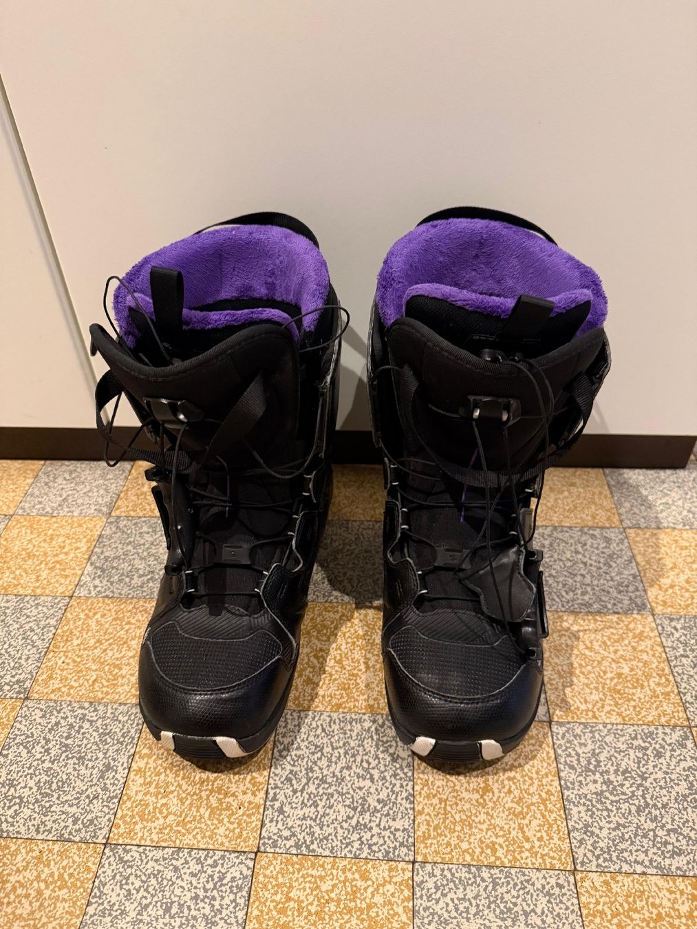 Scarpe da donna: Snowboardschuhe Salomon – Usato da Rüti b. Riggisberg venduto da nastreit