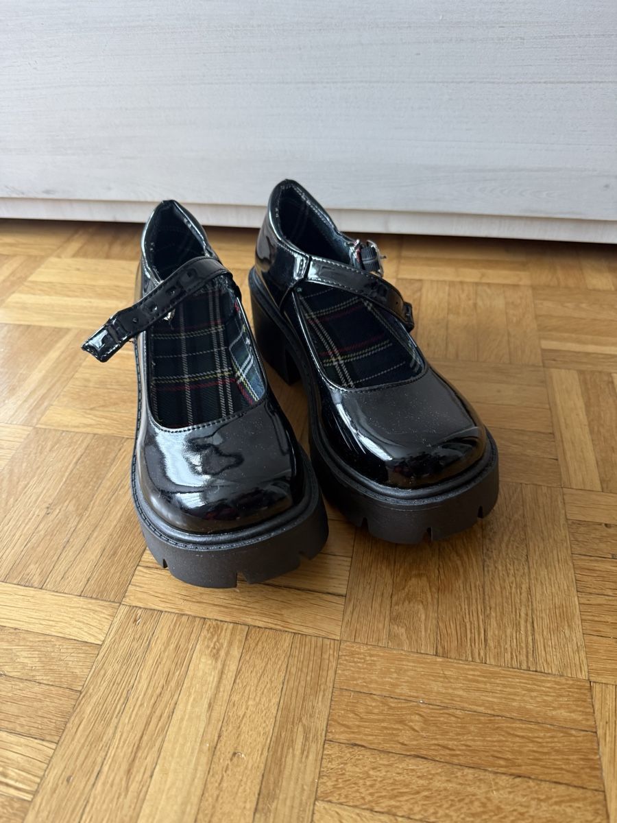 Scarpe da donna: Mary Jane Platform Shoes – Nuovo (secondo la descrizione) da Zürich venduto da ire_fn66