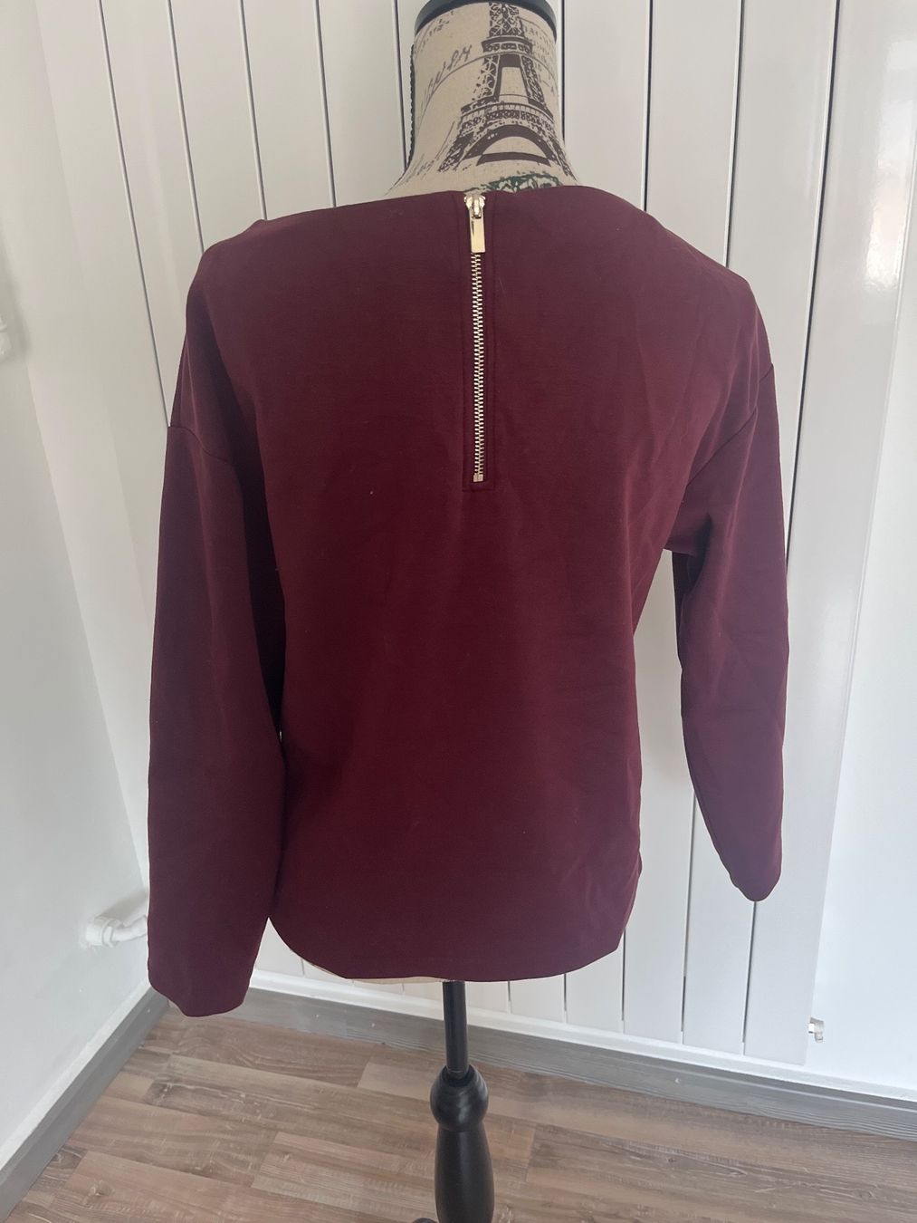 H&M Pullover & Sweatshirts: Pull bordeaux H&M – Gebraucht aus Le Locle von Mayd_h 1