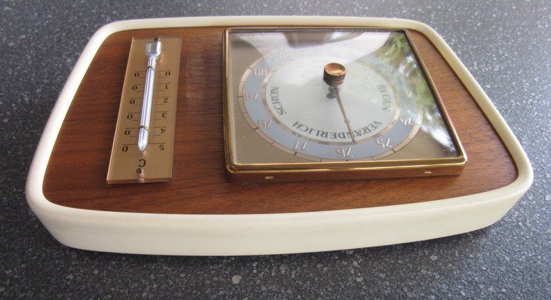 Altri elettrodomestici e apparecchi d’epoca: Mid Century Barometer,Thermometer, Holz Kunststoffrand Sundo – Usato da Bischofszell venduto da raika 6