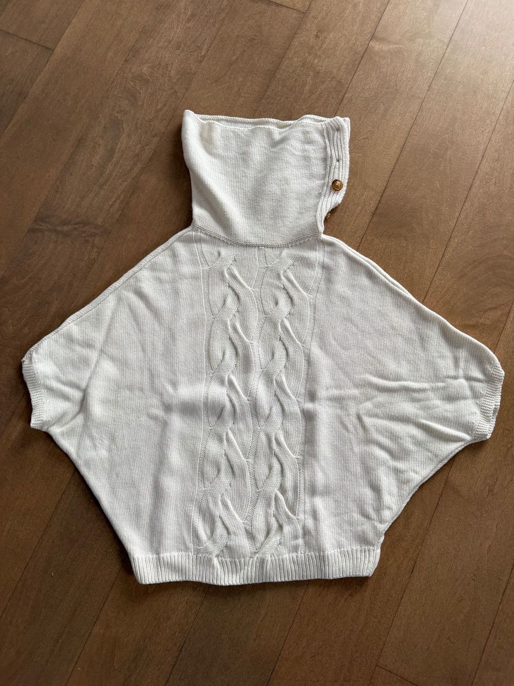 Massimo Dutti Maglioni & Felpe: Massimo Dutti - Weisser Kurzarm-Pullover mit Zopfmuster – Usato da Meilen venduto da kleisi01 1