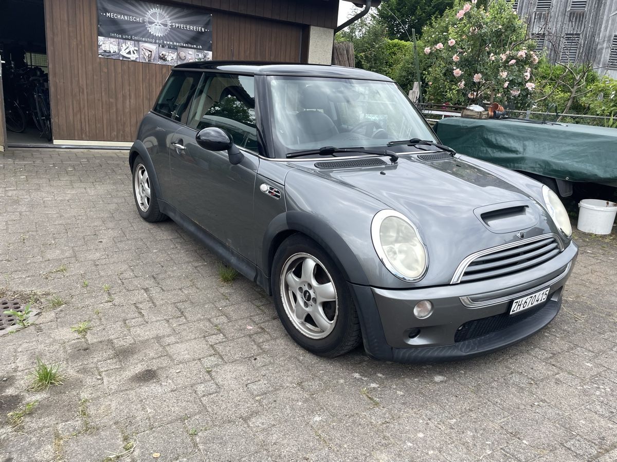 Mini Autos: Mini Cooper S R53 – D'occasion à Mönchaltorf par Cooltomike