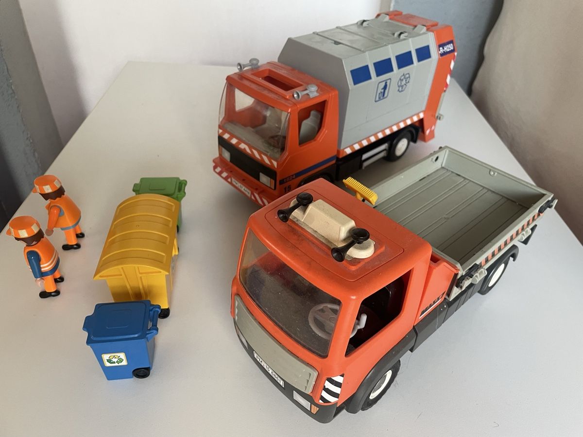 Playmobil Giocattoli: Playmobil Müllwagen & LKW Set – Usato da Zürich venduto da MarPar 1
