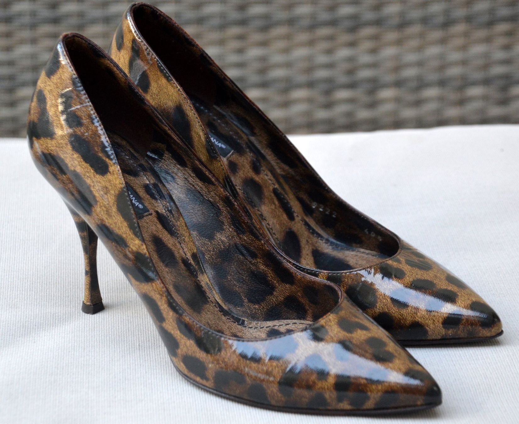 Dolce & Gabbana Damenschuhe: Dolce & Gabbana Pumps .40,5 – Gebraucht aus Collonges von arashee 3