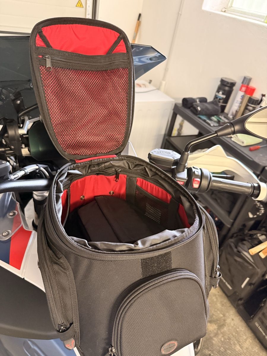 SW-Motech Taschen: SW-MOTECH Evo Tankrucksack – Gebraucht aus Grenchen von Baatli 2