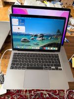 Macbook Air 13.  2020 M1