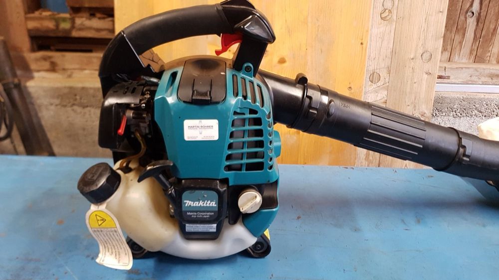 Makita LaubsaugerLaubbläser BHX2501 Acheter sur Ricardo