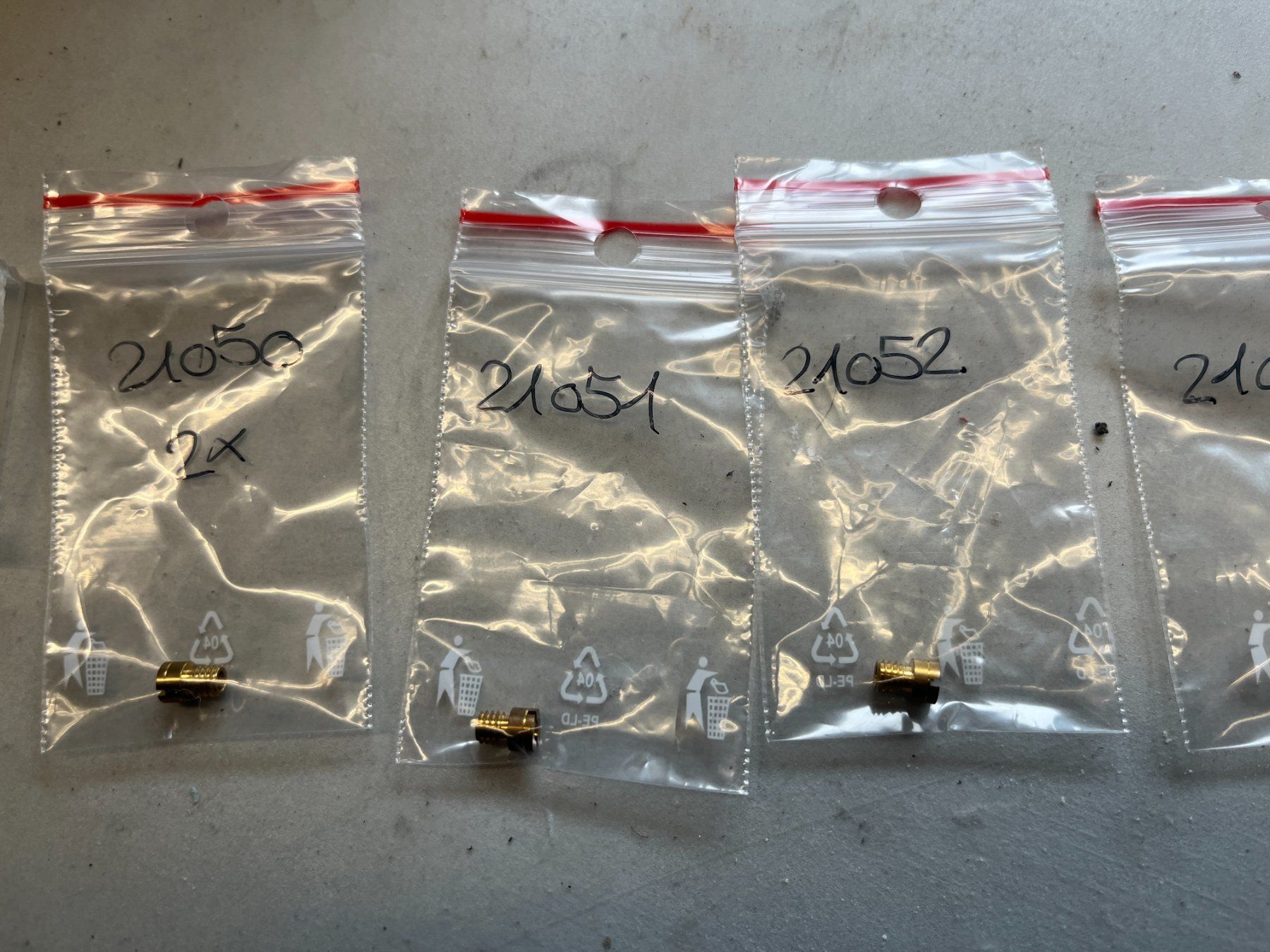 Bing Parti ricambio per ciclomotori: Düse Bing 3.5mm/Gr. 52 – Usato da Turbenthal venduto da Atusa 2