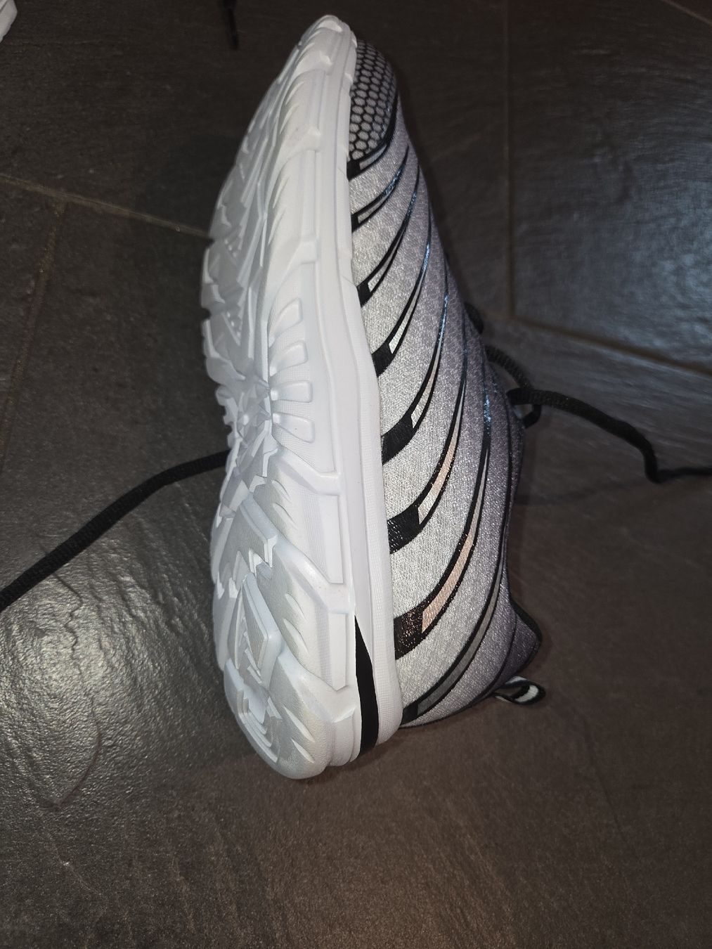 Skechers Scarpe per ragazzi: Skechers Turnschuh – Nuovo (secondo la descrizione) da Russikon venduto da Blume0121 1