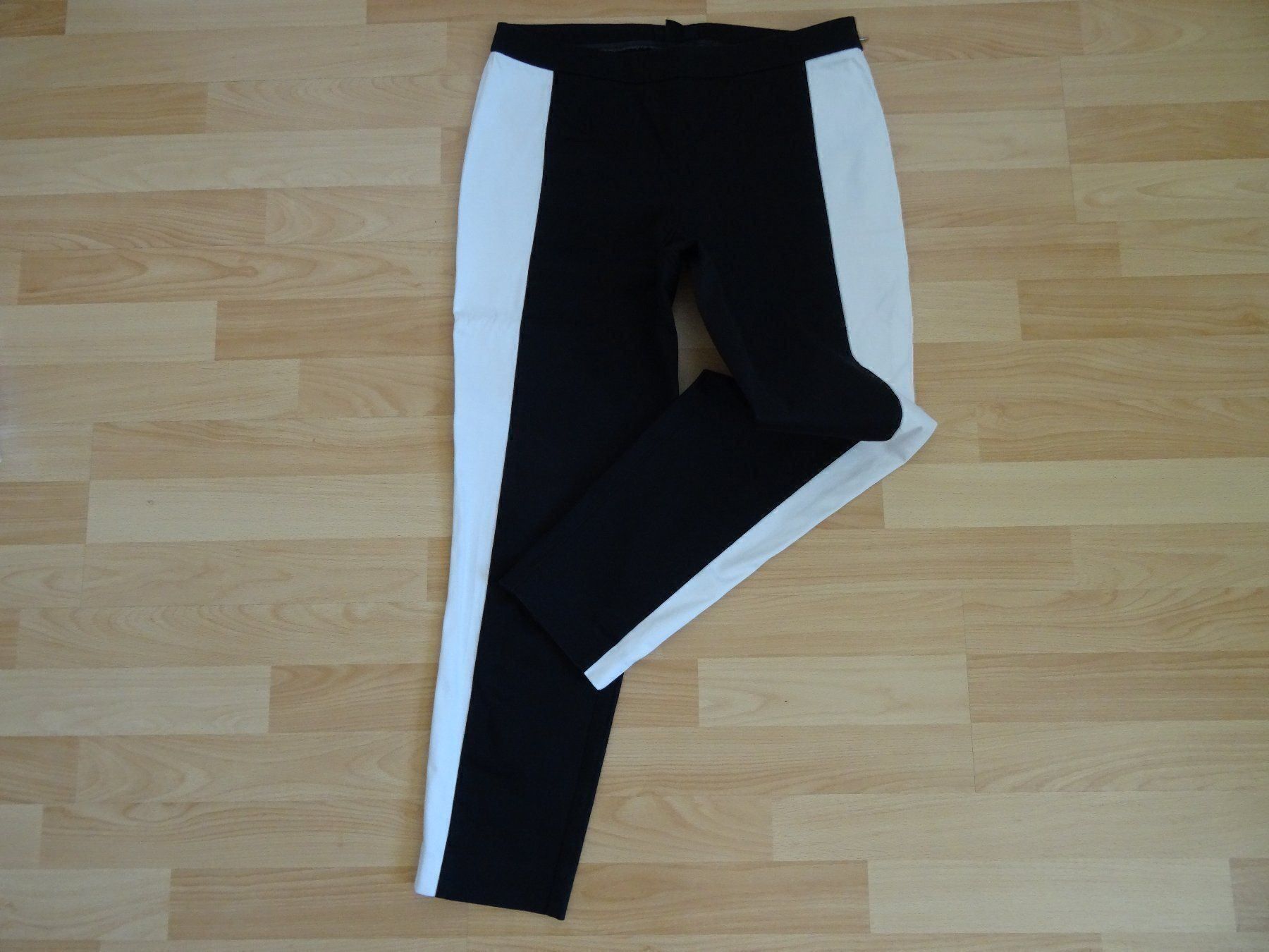 Pantaloni: Hose Sommerhose Baumwolle Gr. 38/40 – Usato da Bazenheid venduto da Aebi55 1