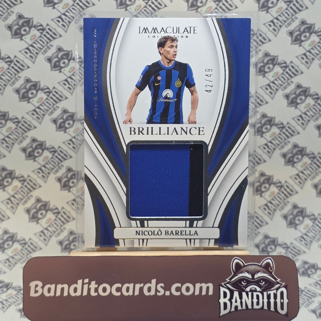 Topps Carte collezionabili: 2023-24 Panini Immaculate Barella patch /49 - Inter topps – Usato da Liebefeld venduto da Banditocards
