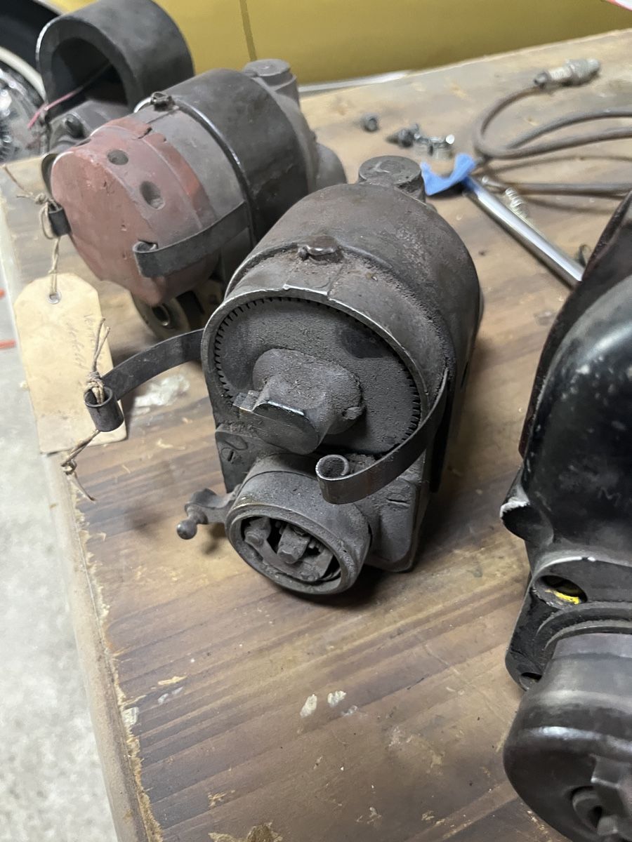 Tutti pezzi di ricambio auto: Oldtimer Zündung Scintilla – Usato da Sumiswald venduto da gasfrick 6